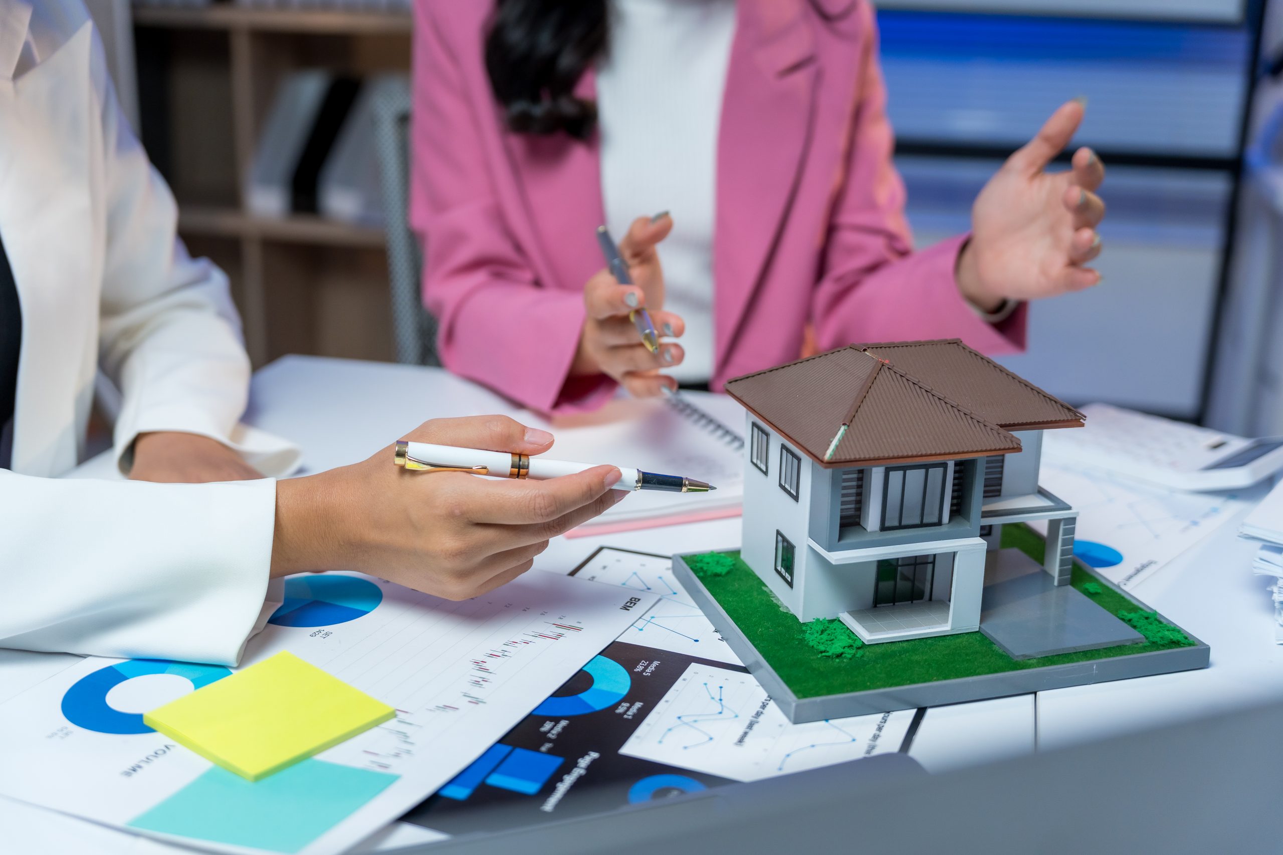 Alternativas de financiamiento para ciudadanos de Estados Unidos y Canadá en Costa Rica